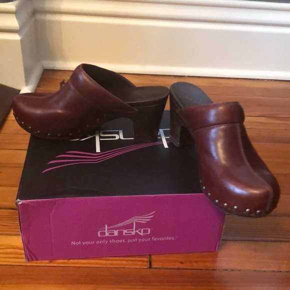Dansko Rae Clog - Picture 4 of 7